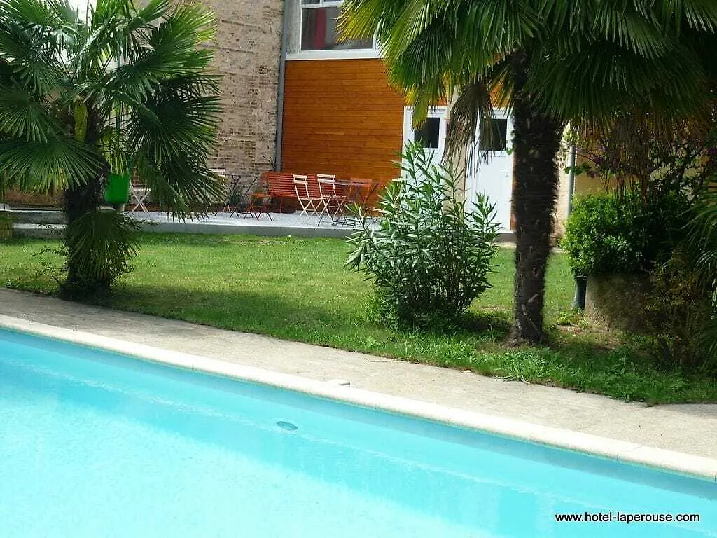 **  Hotel Laperouse Des Cordeliers Albi Franciaország